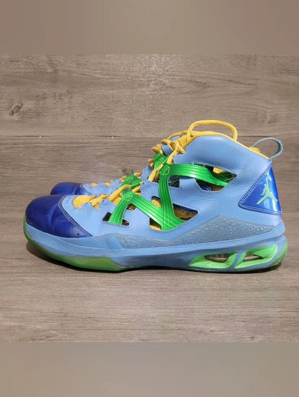 Air Jordan Melo M9 Easter 2012 Carmelo Men’s Size 12 Blue Basketball Shoes